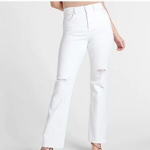 Express 90s Boot High-Rise White Distressed Jeans Size 6 Casual Chic